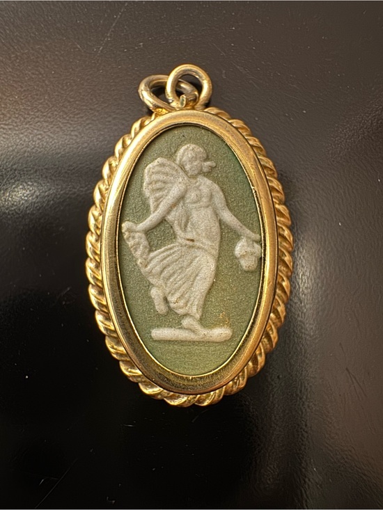 Wedgwood Jewelry - Vintage Wedgwood Jasperware Cameo Pendant - Made in England